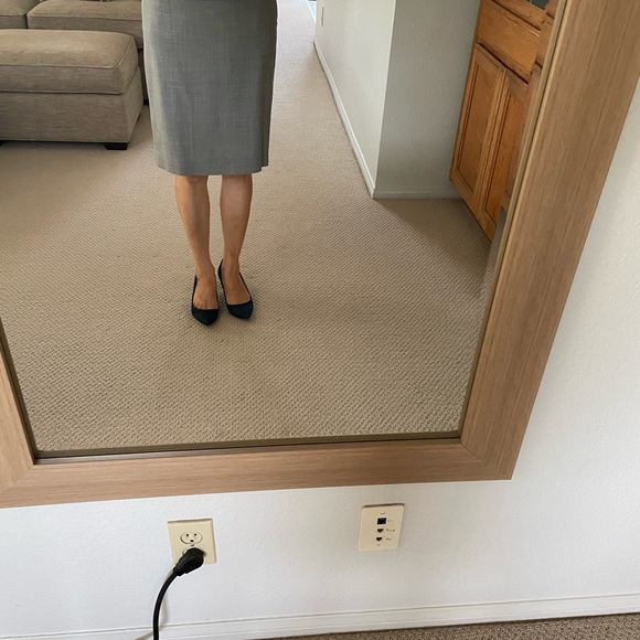 Saks Fifth Avenue. Navy Suede Pumps. Pointed Toes - Picture 5 of 6